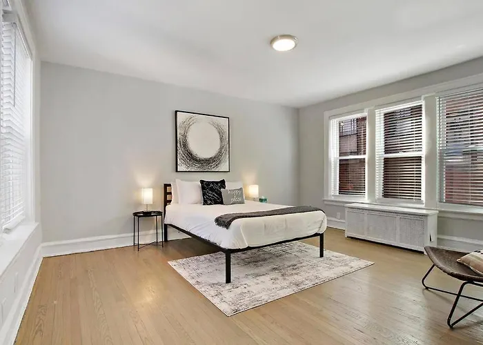 Apartment Great Location! 15 Min From Dt -historic Hyde Park