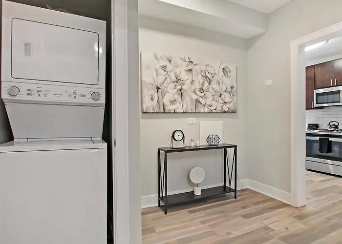 Apartment Great Location! 15 Min From Dt -historic Hyde Park
