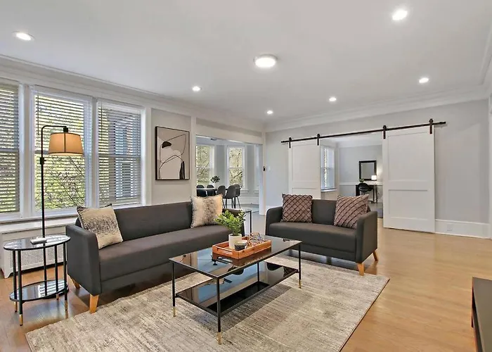 Apartment Great Location! 15 Min From Dt -historic Hyde Park